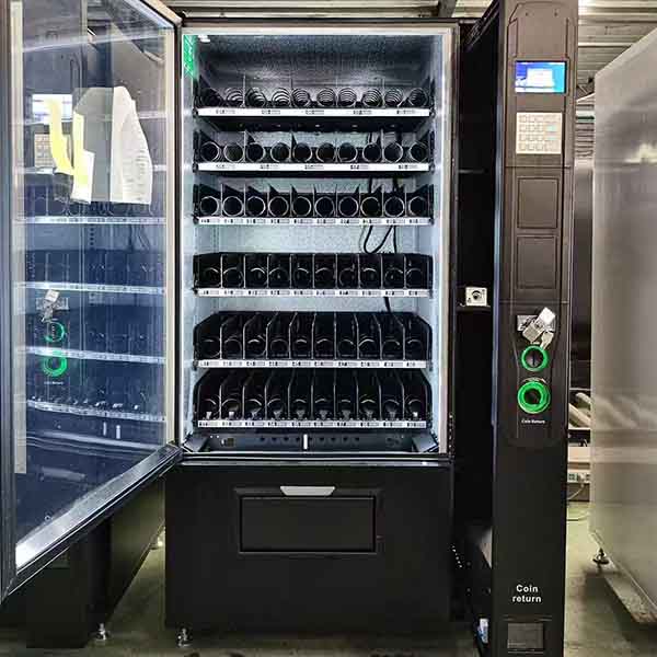 Snack & Drink Vending Machine
